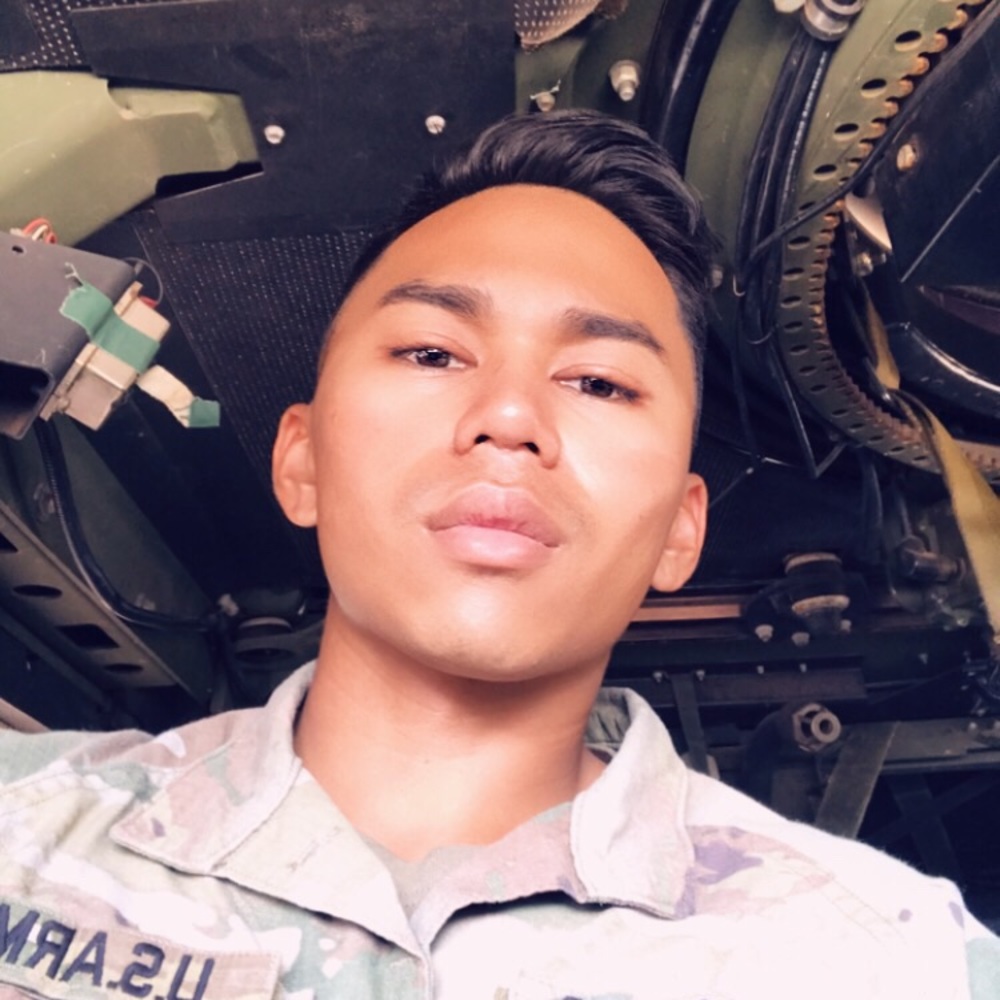 Meet your Posher, Alika